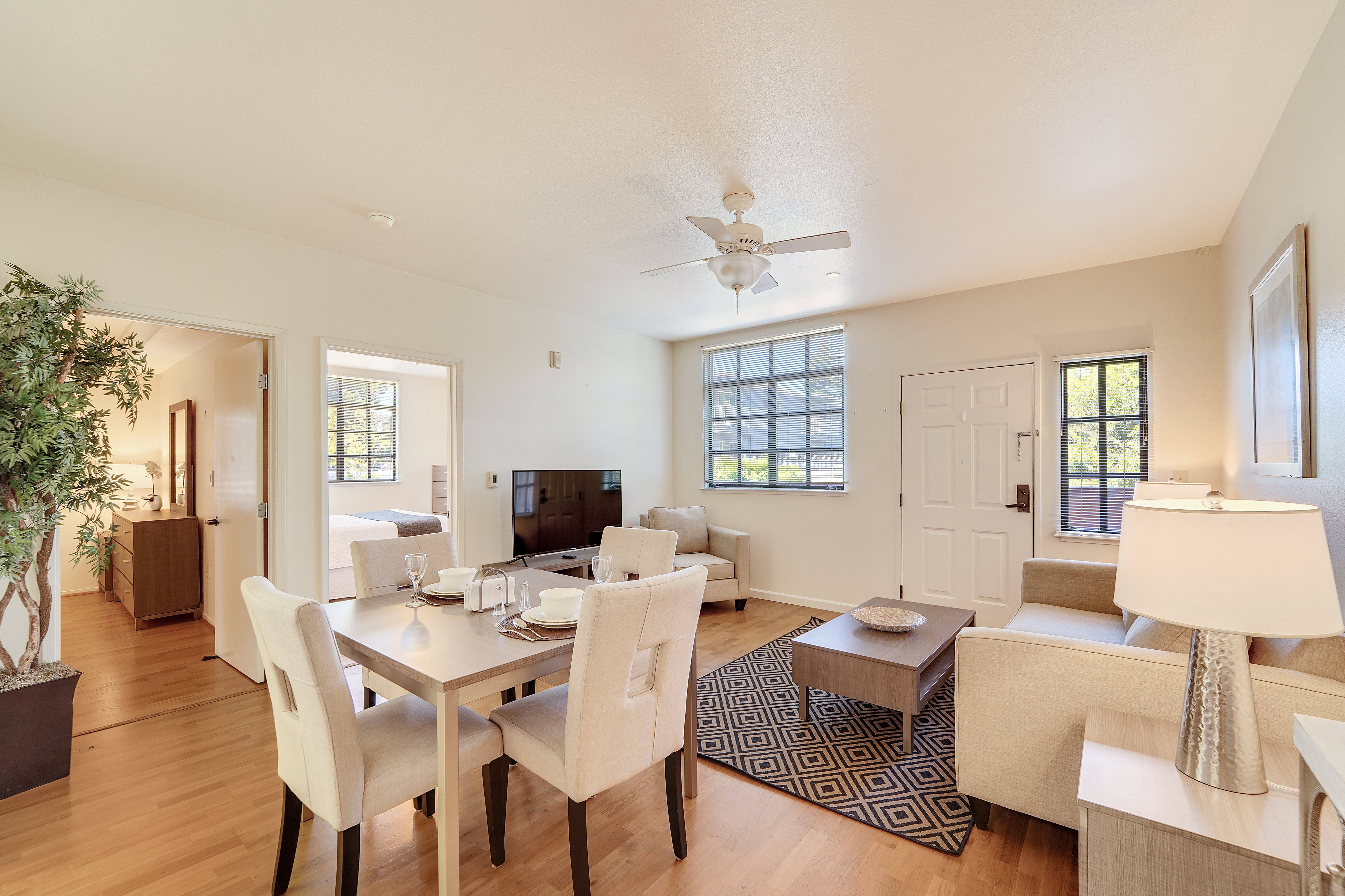 Telegraph Bays Rentals photo 5